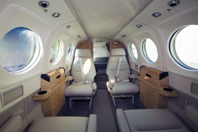 Beechcraft King Air 100 (N847D)