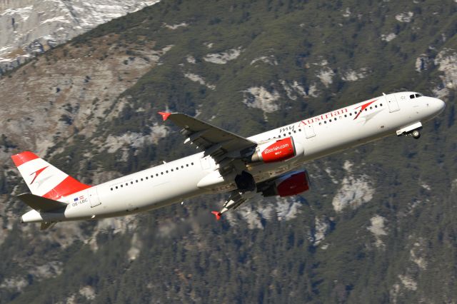 Airbus A321 (OE-LBC)