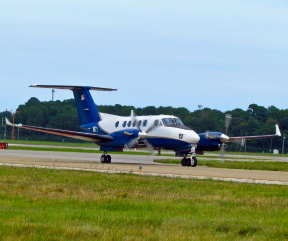 Beechcraft Super King Air 350 (N71)