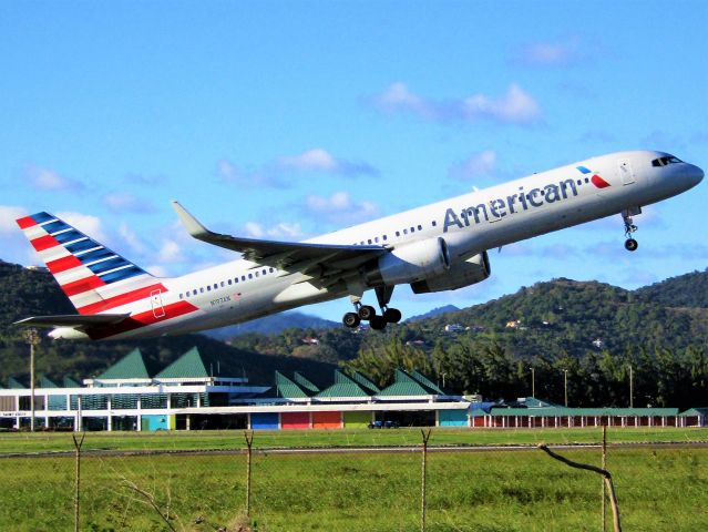 Boeing 757-200 (N193AN)