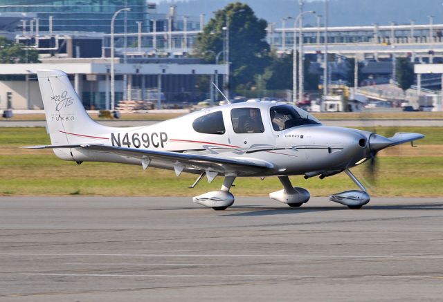 Cirrus SR-22 (N469CP)