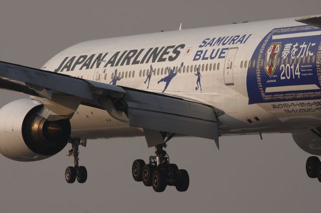 Boeing 777-200 (JA8985) - JAL Paints “Samurai Blue 2014” Design On Aircraft To Support Japan National Football Team.