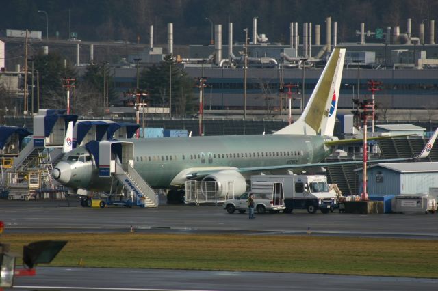 Boeing 737-800 (B-5100) - KRNT - (30681/1645) Jan 24th, 2005 shows a then new 737-800 for China Eastern at Boeing-Renton. Reg now B-5100.