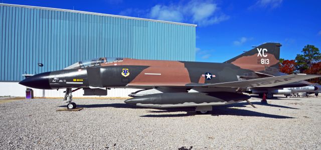 McDonnell Douglas F-4 Phantom 2 —