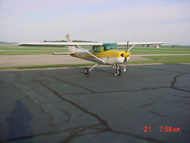 Cessna 152 (N25852)