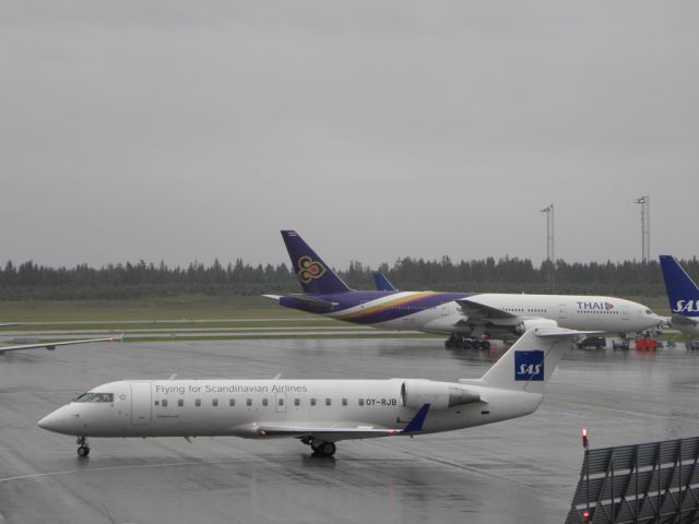 Canadair Regional Jet CRJ-200 (OY-RJB)