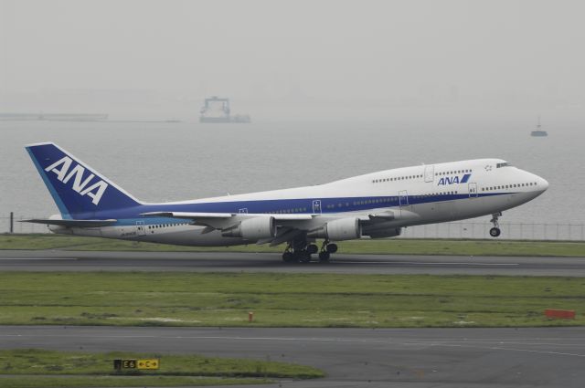 Boeing 747-400 (JA8966) - Takeoff at Haneda Intl Airport Rwy16L on 2012/05/08