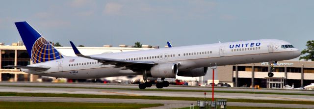 BOEING 757-300 (N78866)