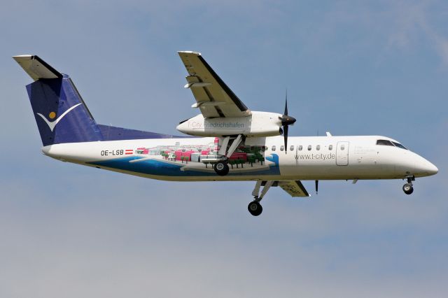 de Havilland Dash 8-300 (OE-LSB) - "T-City Friedrishshafen" livery