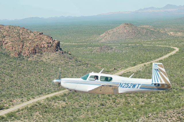 Mooney M-20 Turbo (N252WT) - Off roading over the Sonoran Desert w/ Owen @sjcspotter