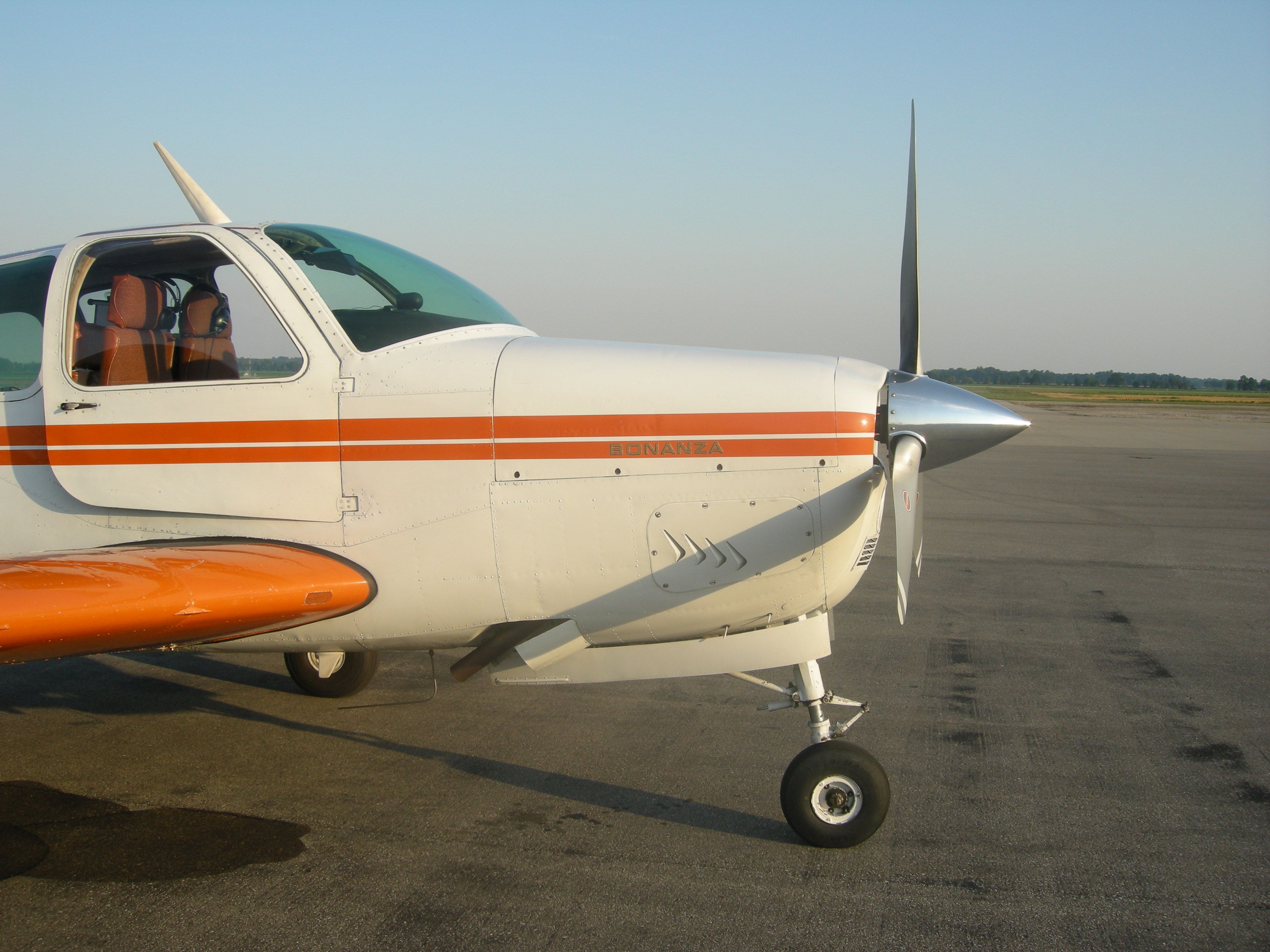 Beechcraft 35 Bonanza (N7504N)