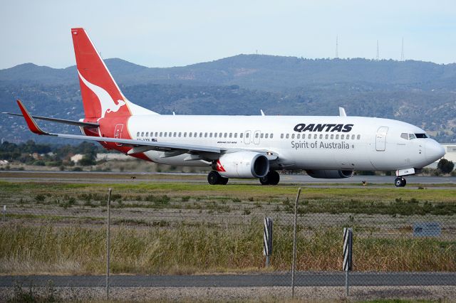 Boeing 737-800 (VH-VXN) - On taxiway heading for take-off on runway 05. Thursday, 8th May 2014.