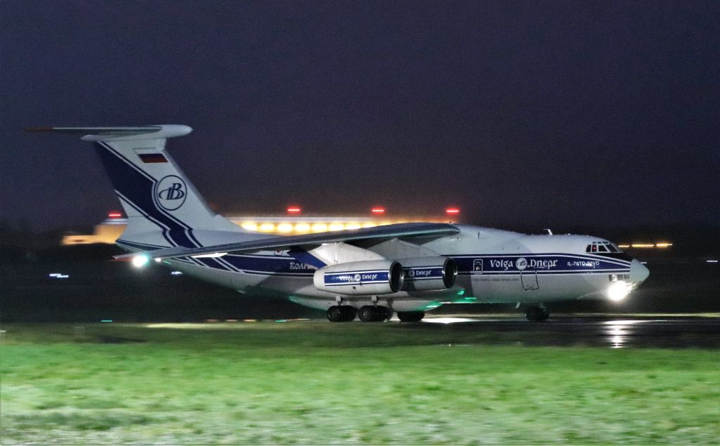 Ilyushin Il-76 (RA-76952) - volga-dnepr il-76td-90vd ra-76952 arriving in shannon this evening from barbados 1/11/20.