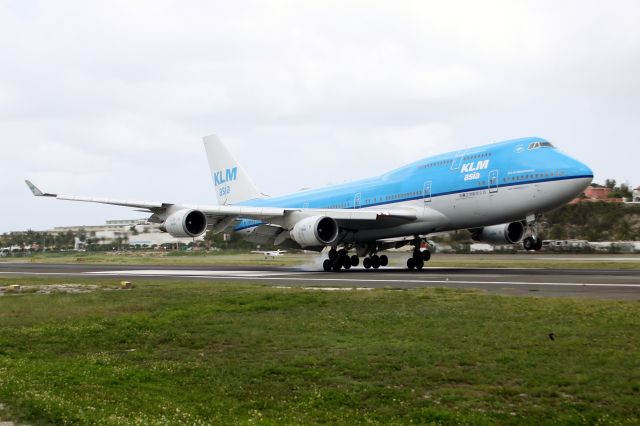 Boeing 747-400 (PH-BFY)