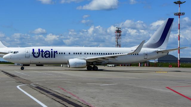 Boeing 737-800 (VQ-BDH)