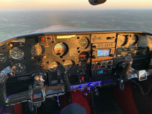 Piper PA-24 Comanche (N7486P)