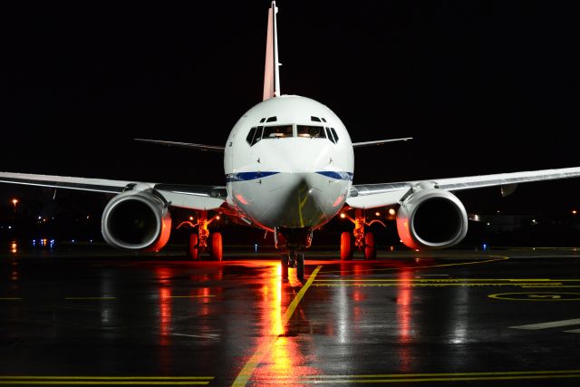 Boeing 737-700 (A36001)