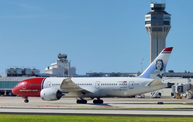 Boeing 787-8 (LN-LNA) - 3/20/2016