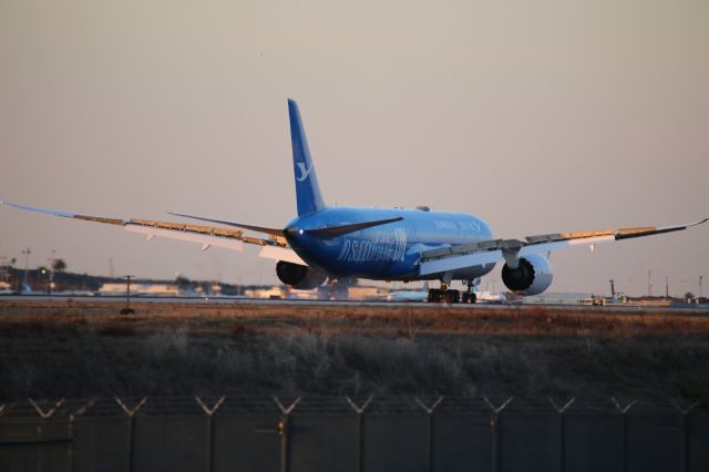 Boeing 787-9 Dreamliner (B-1356)