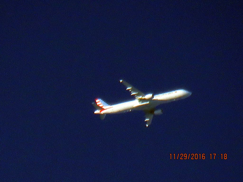 Airbus A321 (N157UW)