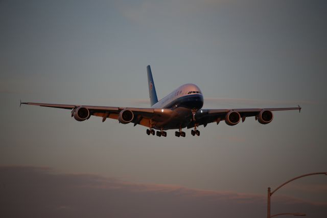 Airbus A380-800 (B-6139)