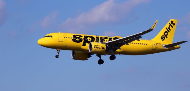 Airbus A320neo (N915NK) - About to touch down is this 2018 Spirit Airlines Airbus 320-271N in the Autumn of 2023.