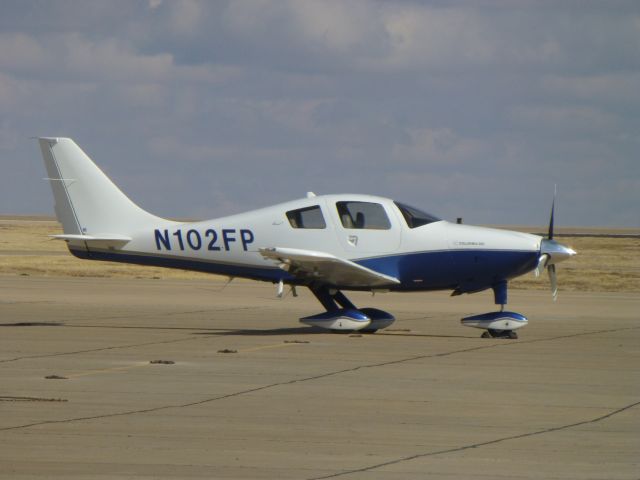 Lancair Columbia 400 (N102FP)