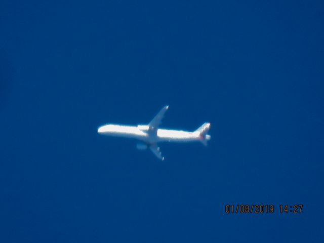 Airbus A321 (N536UW)