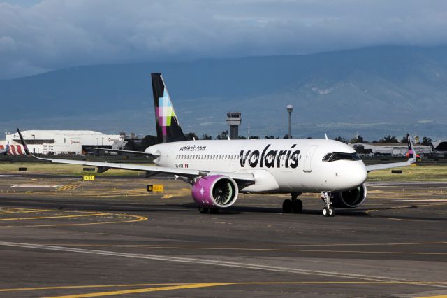 Airbus A320neo (XA-VRW) - Volaris / Airbus A320-271N / MSN 10601 / XA-VRW / MMMX 09/2022