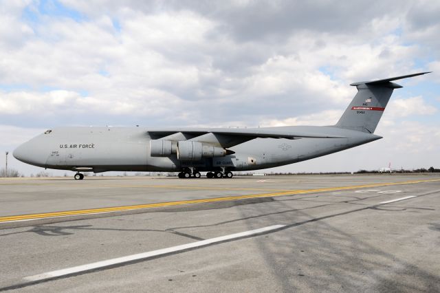 Lockheed C-5 Galaxy (70-0452)