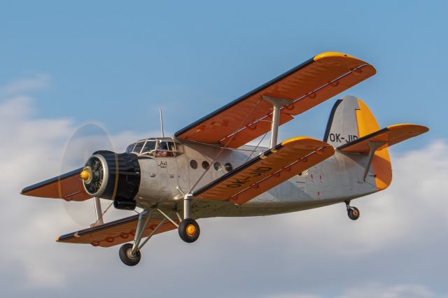 Antonov An-2 (OK-JID)