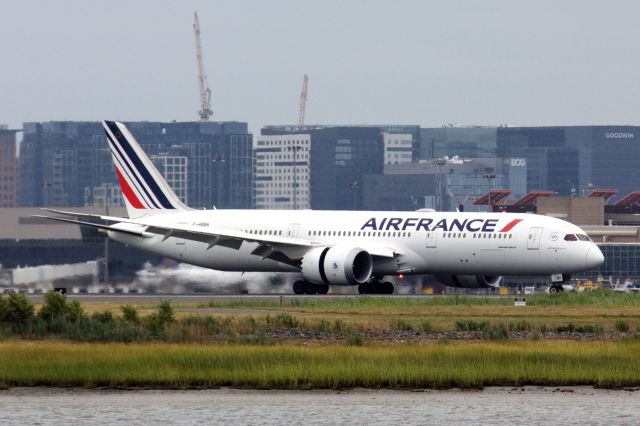 Boeing 787-9 Dreamliner (F-HRBH)