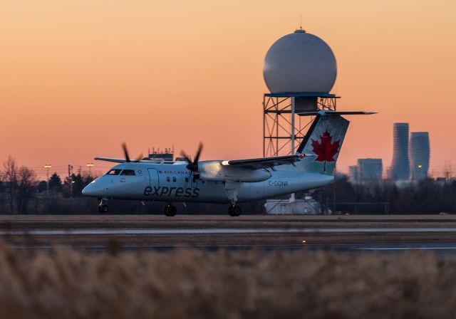 de Havilland Dash 8-100 (C-GONR)