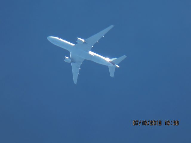 Boeing 777-200 (N756AM)