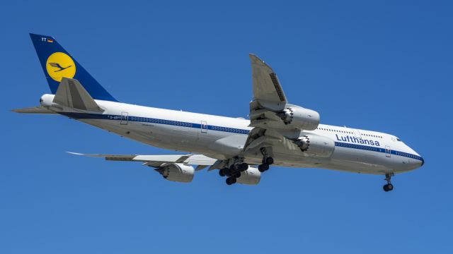 BOEING 747-8 (D-ABYT) - Arriving 10L from Frankfurt.br /6/6/17