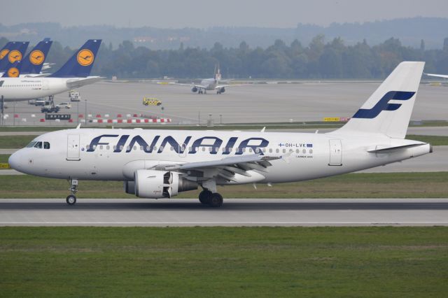Airbus A319 (OH-LVK)