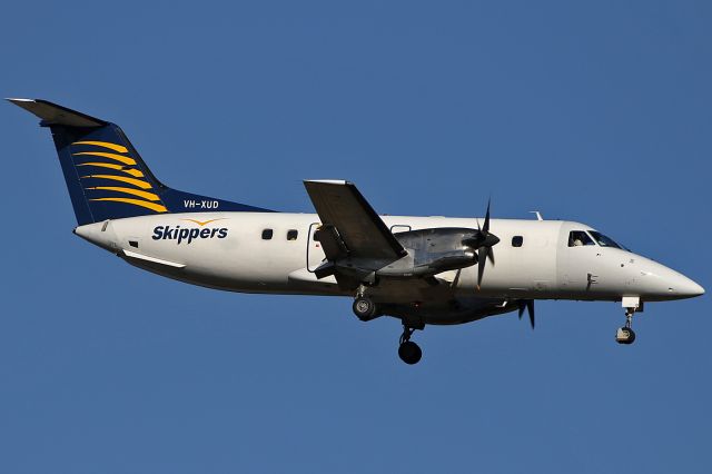 Embraer EMB-120 Brasilia (VH-XUD) - on 23 November 2017