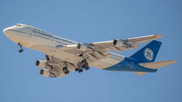 Boeing 747-200 (N747GE) - The final flight is nearly over as this Boeing 747 Testbed platform approaches Davis-Monthan AFB, AZ on 15 November 2018.  The testbed would make its new permanent home at the Pima Air and Space Museum.