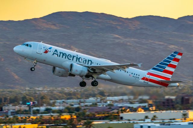 Airbus A320 (N123UW) - American Airlines A320 taking off from PHX on 10/16/22. Taken with a Canon 850D and Tamron 70-200 G2 lens.