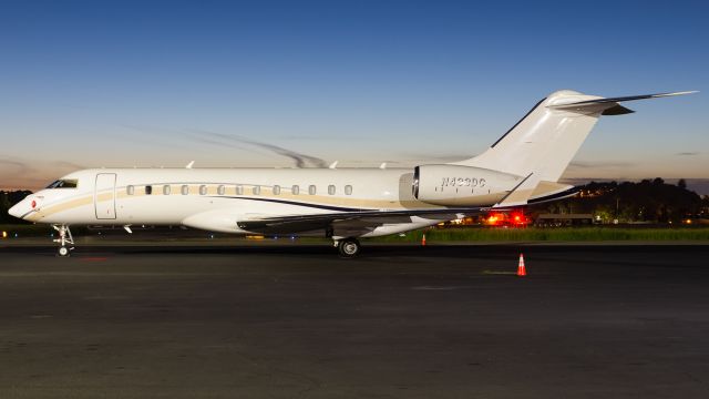 Bombardier Global Express (N433DC)