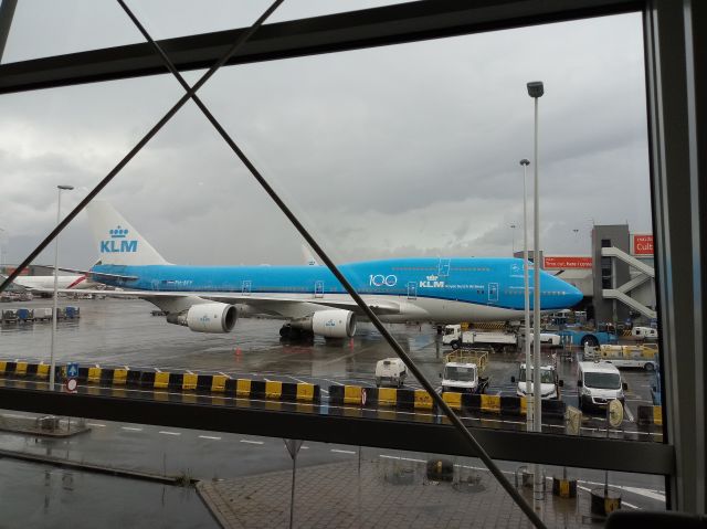 Boeing 747-400 (PH-BFY) - KLM B747-406 cn30455 KLM 100jr