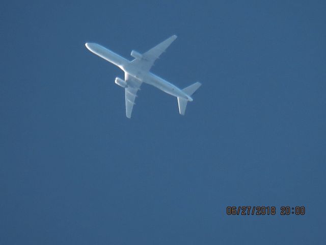 Boeing 757-200 (N34131)