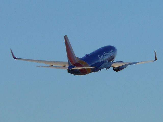 Boeing 737-700 (N914WN)