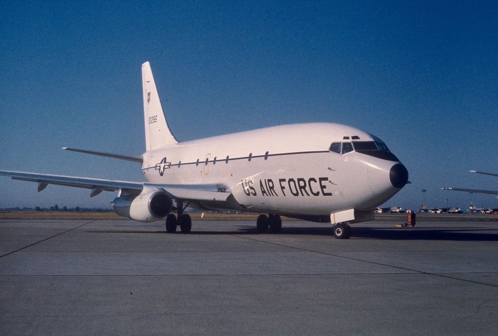 72-0285 — - I took this photo in September 1976 shortly after being assigned to the 454th Flying Training Squadron, Mather AFB, CA.  One of 19 T-43As delivered to the USAF in 1974.  These 19 aircraft were built from 1971 to 1973 keeping the 737 line open as the type was not selling.  WN got a sweet deal on four white tails at Boeing in 1971 and the rest is history.