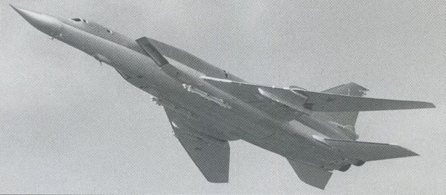 Tupolev Tu-22M (027) - scanned from postcard