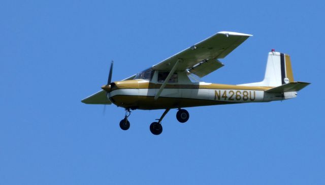 Cessna Commuter (N4268U) - On final is this 1964 Cessna Commuter 150D in the Spring of 2019.