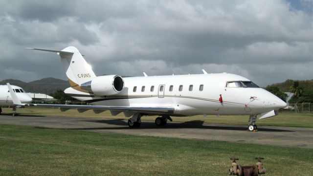 Canadair Challenger (C-FJNS) - TLPL