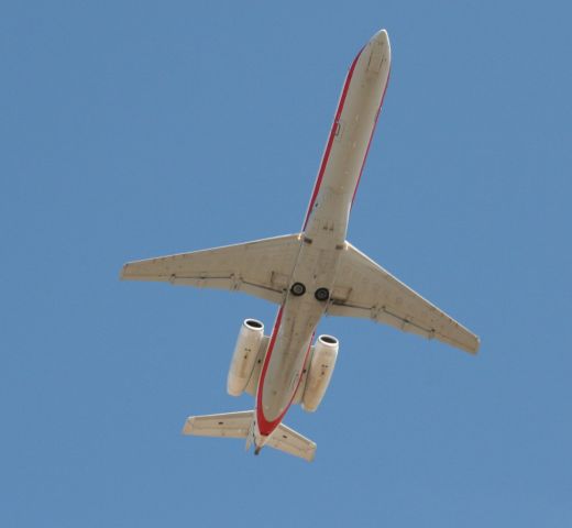 Embraer ERJ-145 (N857AE) - Eagle Flight 2014 blasting off Rwy 25 enroute to KDFW