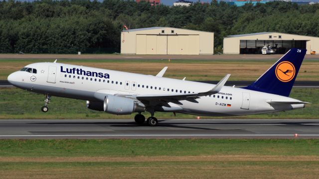 Airbus A320 (D-AIZW)