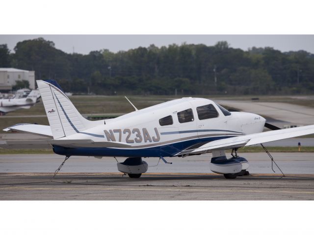 Piper Cherokee (N723AJ)